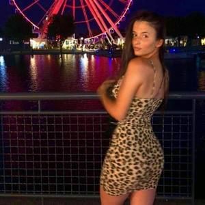 Meet your Posher, Joyce